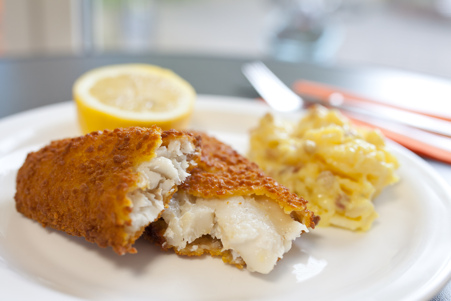 Backfisch mit Kartoffelsalat
